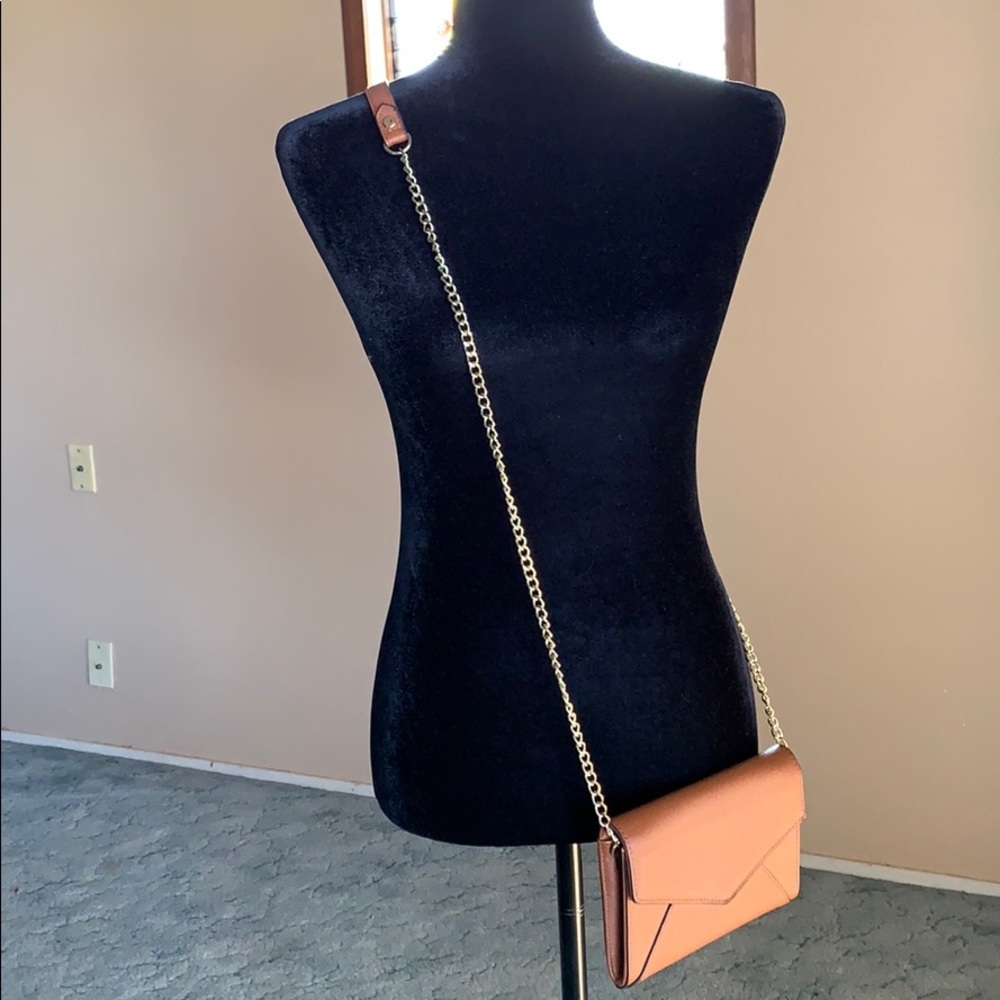 Tan purse